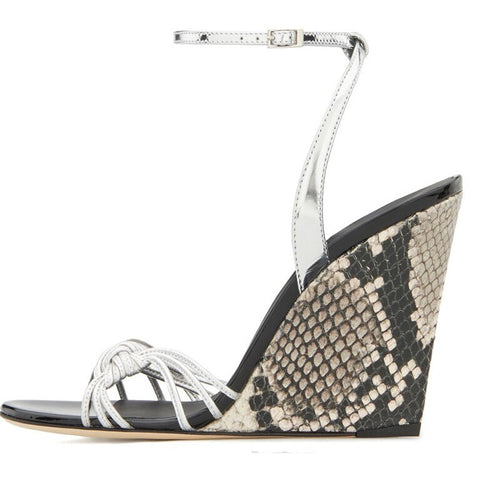 The Diana Statement Pumps